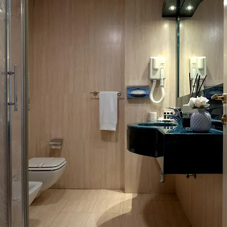 Galilei Hotell 4*